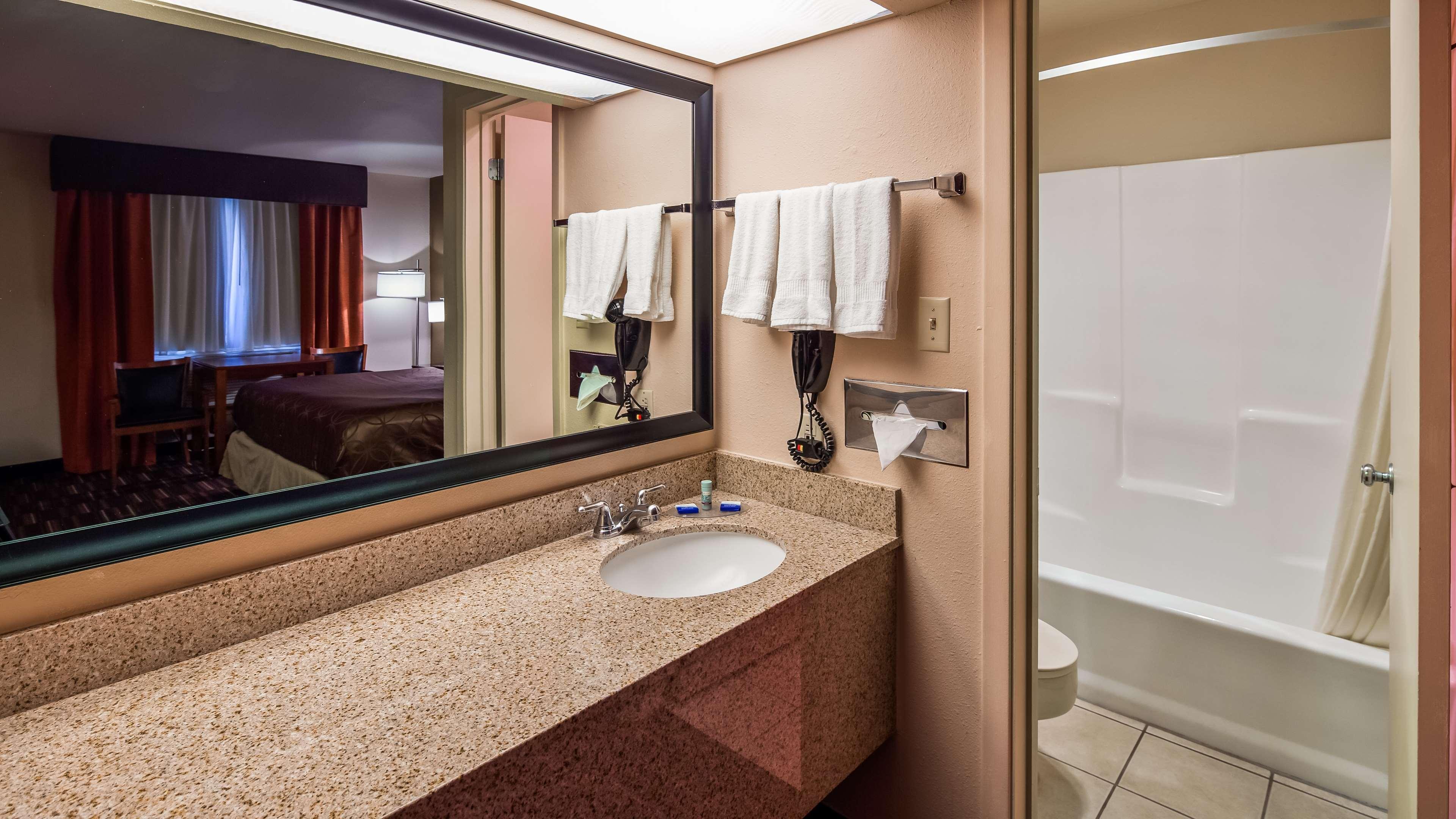 Best Western Executive Inn Hobbs Exterior photo