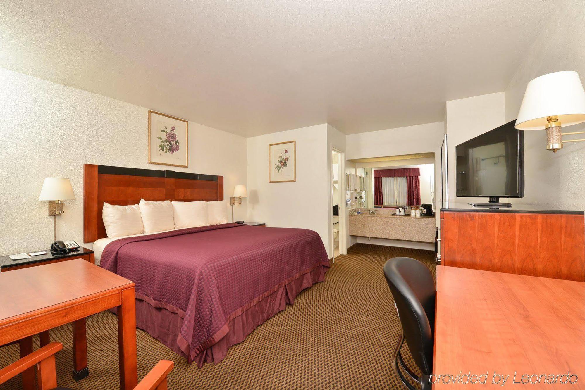 Best Western Executive Inn Hobbs Room photo